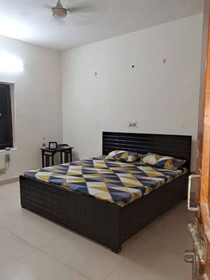 2 BHK Builder Floor For Rent in Sector 17