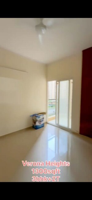 Room in 3 BHK Apartment at Amrapali Verona Heights Phase II, Amrapali Leisure Valley – for Rent