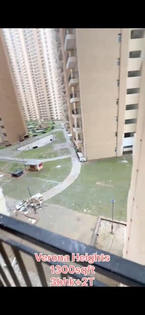 Master Plan in 3 BHK Apartment at Amrapali Verona Heights Phase II, Amrapali Leisure Valley – for Rent