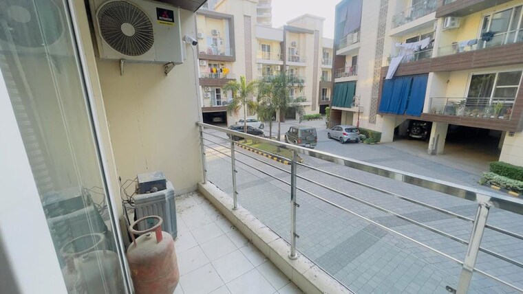 Balcony, highland-park-chandigarh 2 Bedroom 1156 Sq.Ft. Apartment In Bhabat Zirakpur 10755983