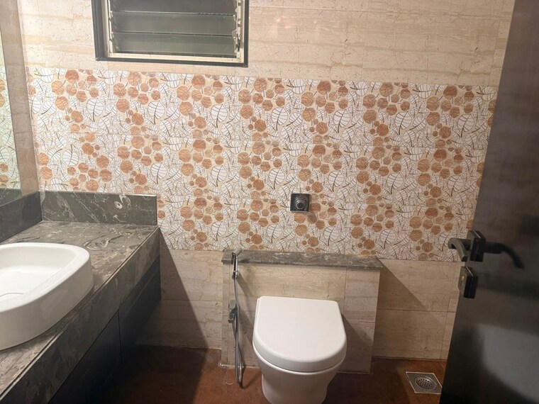 Bathroom, vasant vihar 4 Bedroom 2600 Sq.Ft. Villa In Vasant Vihar Pune 10756000