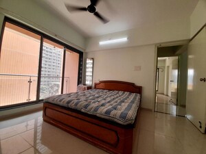 Bedroom in 2 BHK Apartment at Goregaon West – for Rent