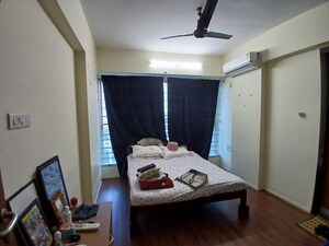 Bedroom in 3 BHK Apartment at Dosti Flamingos, Parel – for Rent