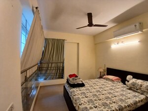 Bedroom in 3 BHK Apartment at Dosti Flamingos, Parel – for Rent