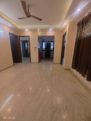 Living Room in 4 BHK Builder Floor at South City 2 – for Rent