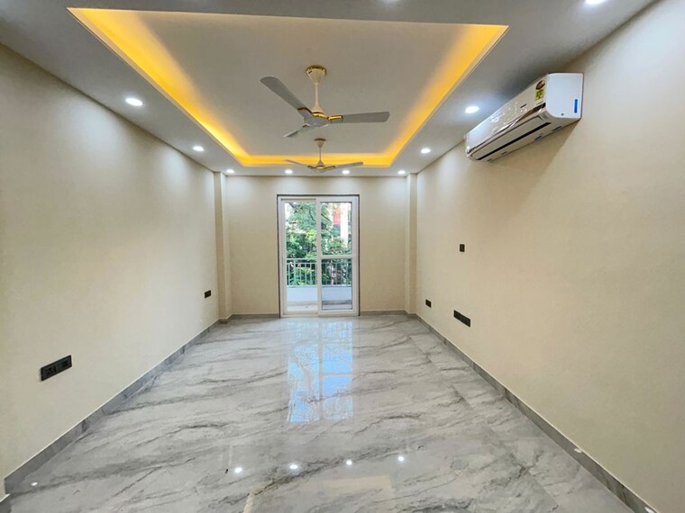 Room, kalkaji 3 Bedroom 1800 Sq.Ft. Builder Floor In Kalkaji Delhi 10756047