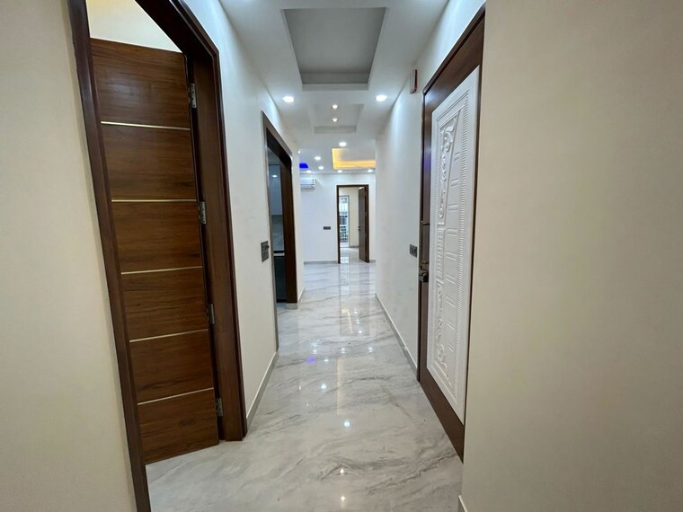 undefined, kalkaji 3 Bedroom 1800 Sq.Ft. Builder Floor In Kalkaji Delhi 10756047