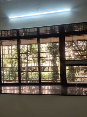 2 BHK Apartment For Rent in Royal Classic Co Op Society, Andheri West
