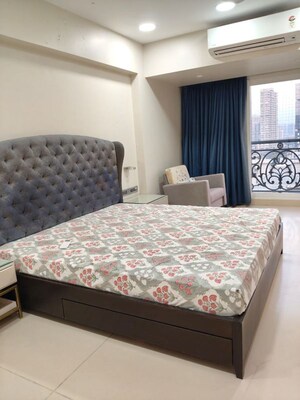 Bedroom in 3 BHK Apartment at K Raheja Raheja Classique, Andheri West – for Rent