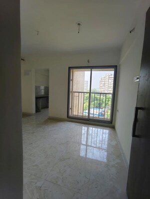 1 BHK Apartment For Rent in Metropolis Bayside, Kasarvadavali