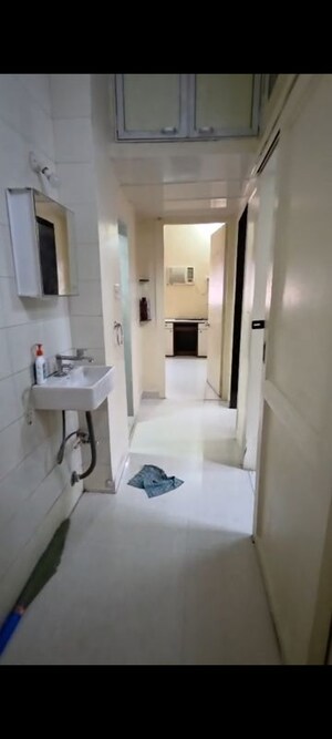 2 BHK Apartment For Rent in Kohinoor Building Dadar East, Dadar East