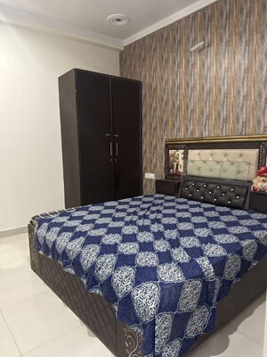 Bedroom in 2.5 BHK Builder Floor at Ashok Vihar Sector 3, Sector 3 – for Rent