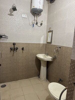 Bathroom in 2.5 BHK Builder Floor at Ashok Vihar Sector 3, Sector 3 – for Rent