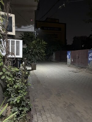 Balcony in 2.5 BHK Builder Floor at Ashok Vihar Sector 3, Sector 3 – for Rent