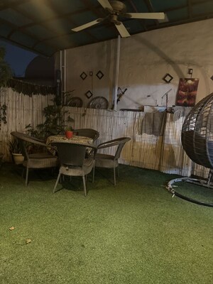 Terrace in 2.5 BHK Builder Floor at Ashok Vihar Sector 3, Sector 3 – for Rent