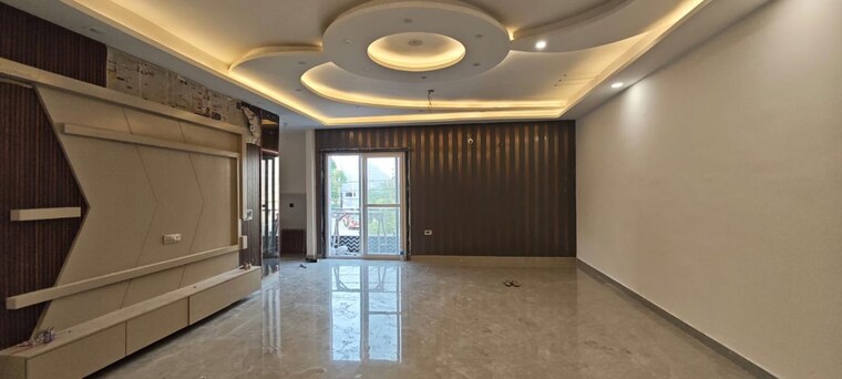 Living Room, eros-lakewood-city 4 Bedroom 818 Sq.Yd. Builder Floor In Suraj Kund Faridabad 10756113
