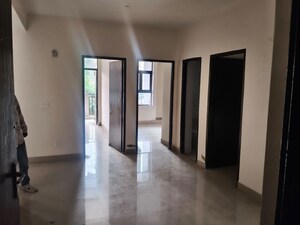 Room in 3 BHK Apartment at Amolik Sankalp, Sector 85 – for Sale