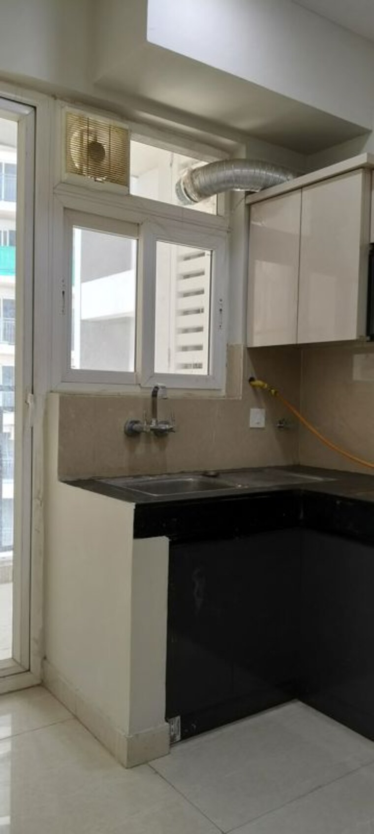 Kitchen, eldeco-live-by-the-greens 3 Bedroom 1404 Sq.Ft. Apartment In Sector 150 Noida 10756123