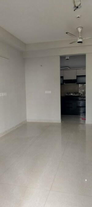Room in 3 BHK Apartment at Eldeco Live By The Greens, Sector 150 – for Rent