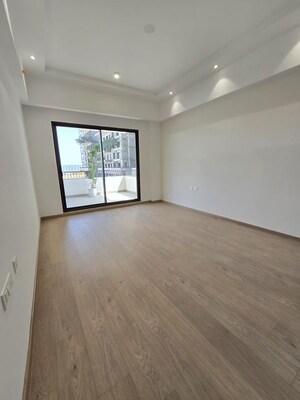 Room in 3.5 BHK Apartment at Cosmos Corner, Siddharth Vihar – for Sale
