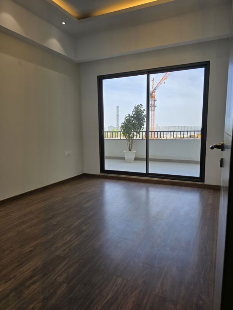 Room, cosmos-corner 3.5 Bedroom 1981 Sq.Ft. Apartment In Siddharth Vihar Ghaziabad 10756125