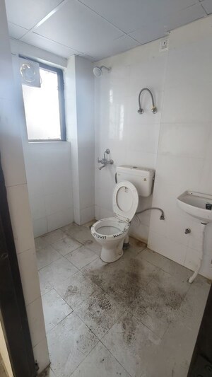 Bathroom in 1 BHK Apartment at Amolik Sankalp, Sector 85 – for Sale