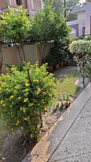 6 BHK Independent House For Sale in Kavi Nagar
