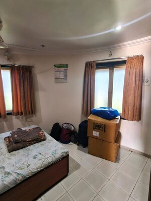 Living Room in 2 BHK Apartment at Court Chambers Marine Lines, Marine Lines – for Rent