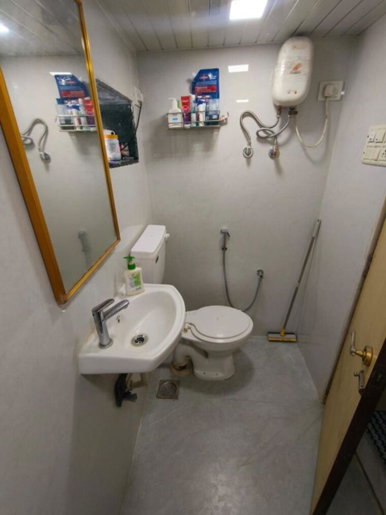 Team Area, court-chambers-marine-lines 2 Bedroom 700 Sq.Ft. Apartment In Marine Lines Mumbai 10756148