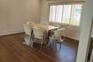 Dining Room in 4 BHK Apartment at Maker Tower, Cuffe Parade – for Sale