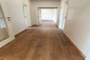 Corridor in 4 BHK Apartment at Maker Tower, Cuffe Parade – for Sale