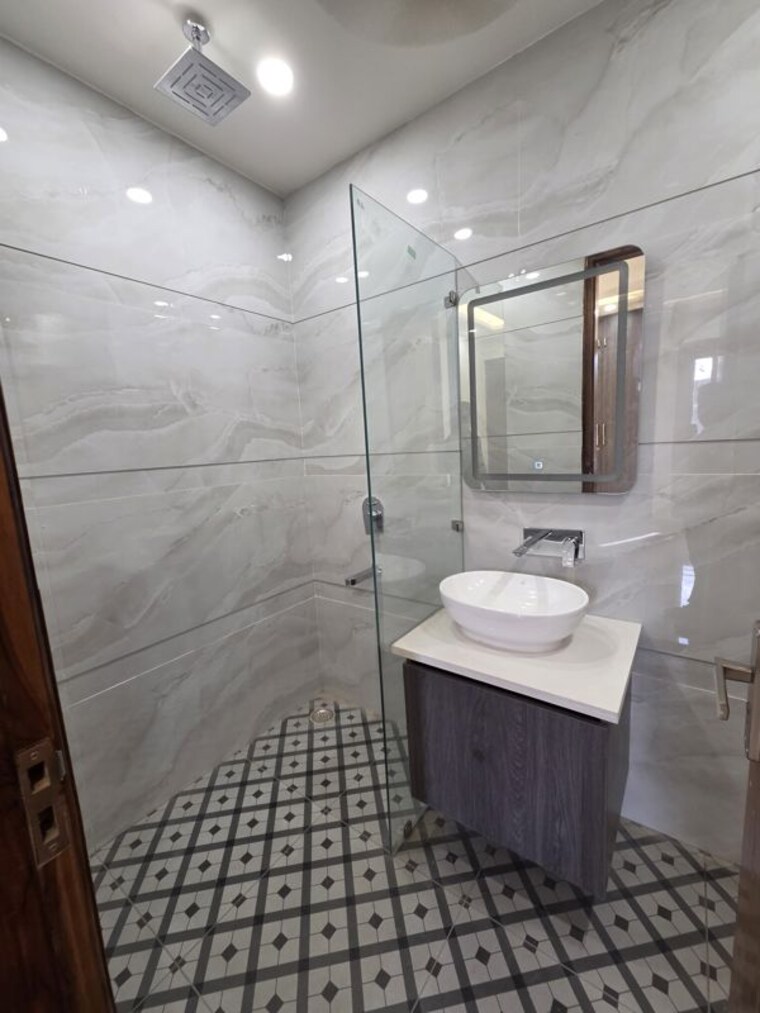 Bathroom, amolik-aster-woods 3 Bedroom 850 Sq.Ft. Builder Floor In Sector 98 Faridabad 10756153