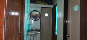Furnished Amenities in 1 RK Apartment at Sane Niwas, Matunga – for Rent