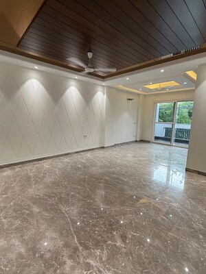 3 BHK Builder Floor For Rent in Sector 51