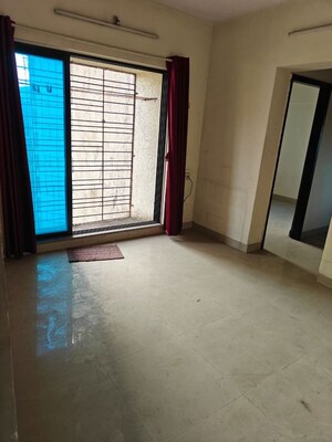 Room in 1 BHK Apartment at Runwal Pearl, Manpada – for Sale