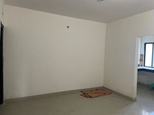 Room in  Apartment at Orderly Bazar – for Sale