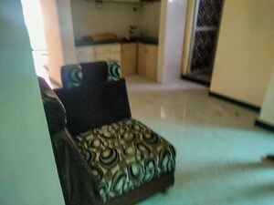 Room in  Apartment at Goregaon East – for Sale