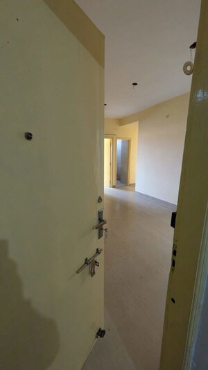 Room in 2 BHK Apartment at Samne Ghat – for Sale