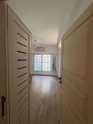 2 BHK Apartment For Rent in Kanakia Paris, Bandra East