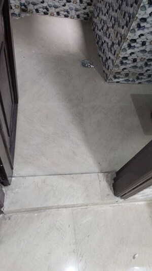  2 BHK Builder Floor at Ram Dutt Enclave – for Sale