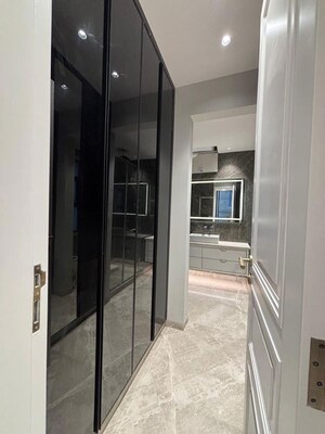 Building Lobby in 3 BHK Builder Floor at Safdarjung Enclave – for Rent