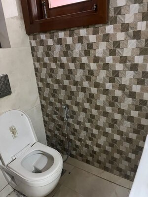 Bathroom in 3 BHK Builder Floor at Safdarjung Enclave – for Rent