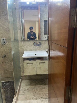 Bathroom in 3 BHK Builder Floor at Safdarjung Enclave – for Rent