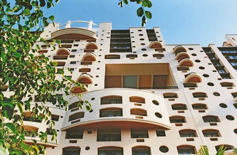 Exterior View, hiranandani-gardens-lake-castle 3 Bedroom 1400 Sq.Ft. Apartment In Powai Mumbai 10756316