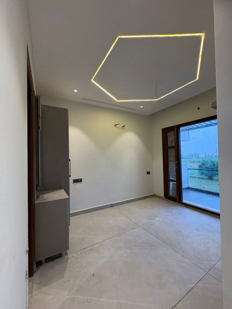 Room, sector 123 3 Bedroom 100 Sq.Yd. Independent House In Sector 123 Mohali 10756327