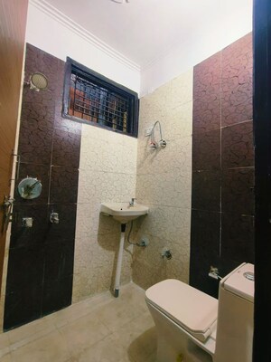 Bathroom in 1 BHK Builder Floor at Mansa Ram Park – for Sale
