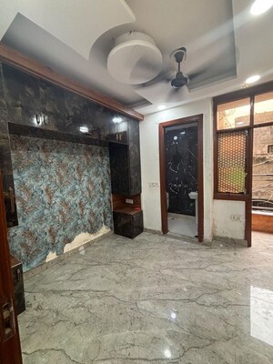 Living Room in 2 BHK Builder Floor at Mansa Ram Park – for Rent