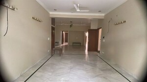 3 BHK Builder Floor For Rent in Gulmohar Enclave