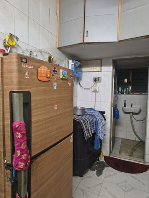 Furnished Amenities in 1 BHK Apartment at Kurla – for Rent