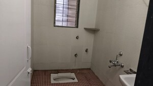 Room in 2 BHK Apartment at Vijaydeep Deccan Gold, Kharadi – for Rent
